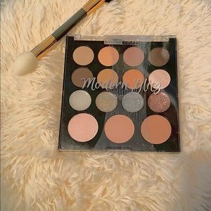 Modern Glit3 Make up